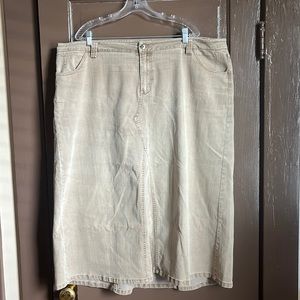 Khaki denim skirt